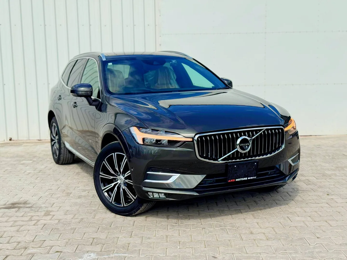 2021 Volvo XC60 2.0 B4 - Fotoğraf 1