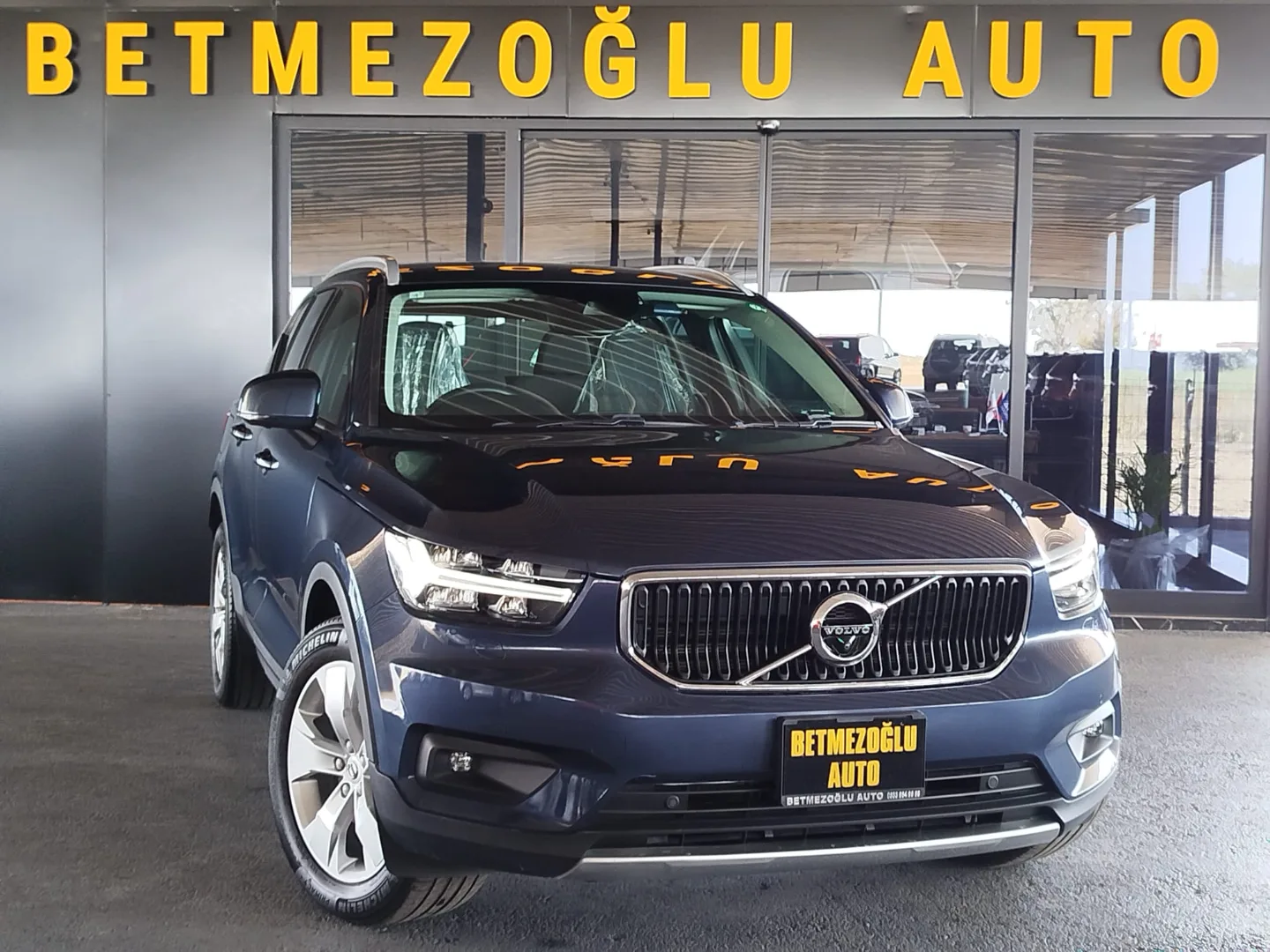 2021 Volvo XC40 2.0 B4 - Fotoğraf 1